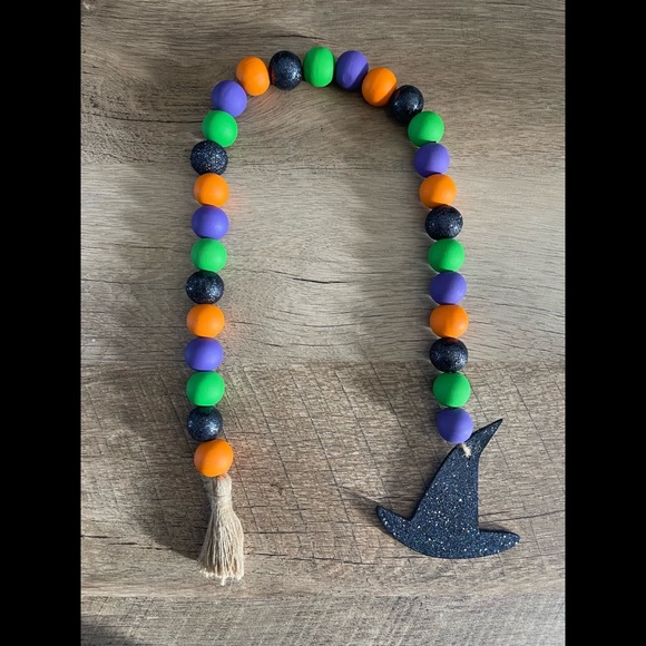 Other - Handmade Witch hat glitter bead garland